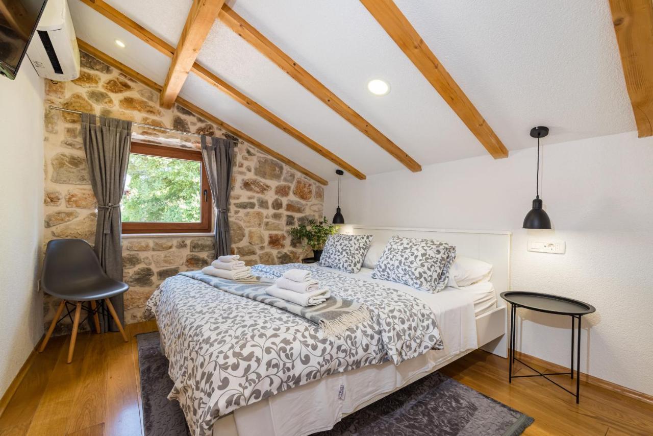 Stone Villa Miandri Sukošan Kültér fotó